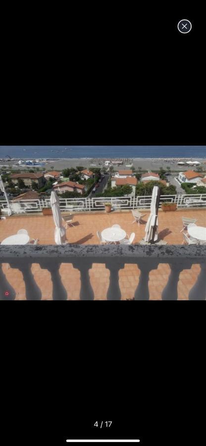 Appartamento Nel Fabbricato Denominato Il Castello Praia a Mare Eksteriør billede